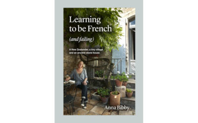 LEARNING TO BE FRENCH by Anna Bibby